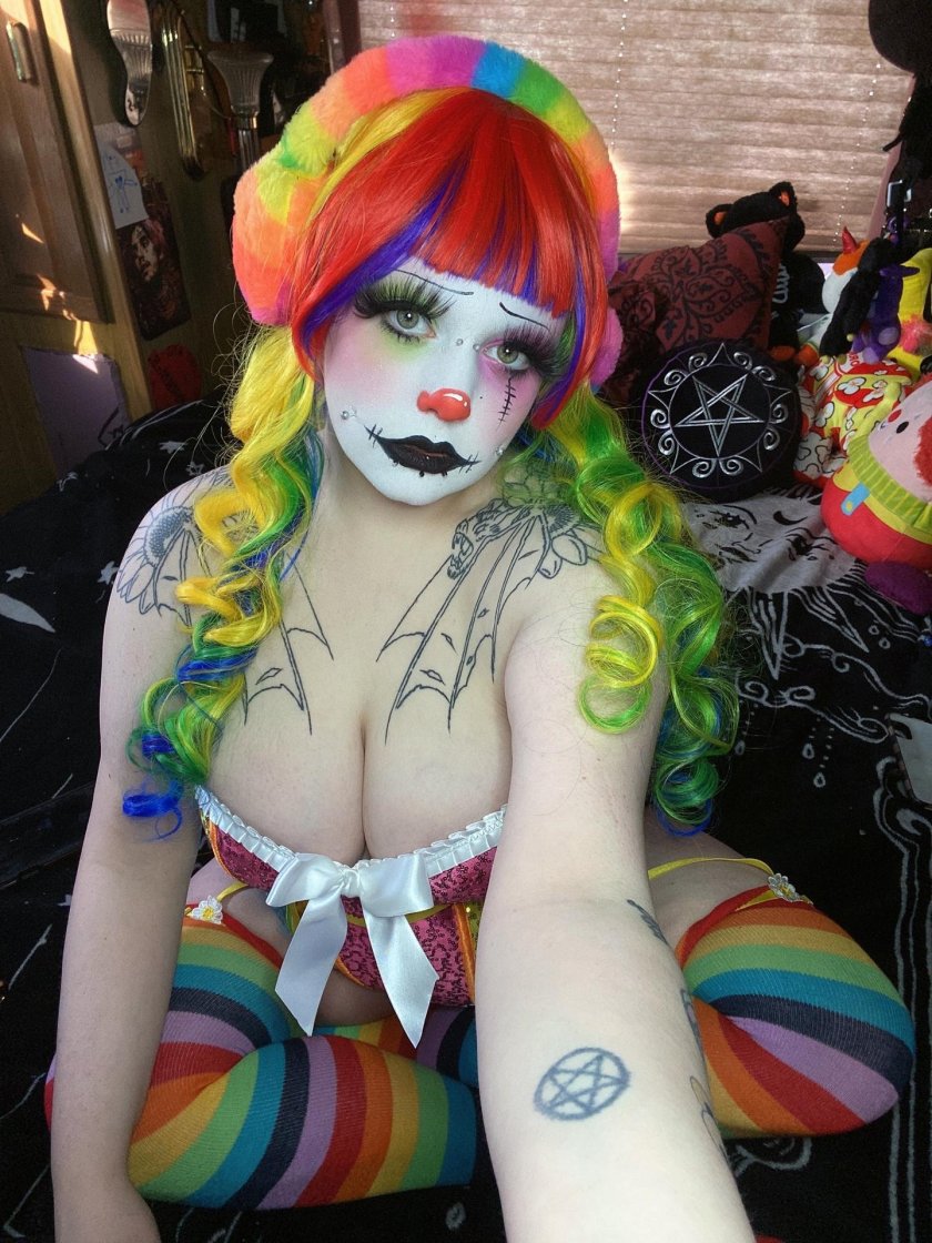 Clown xxx