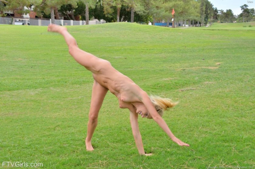 Beautiful naked gymnasts