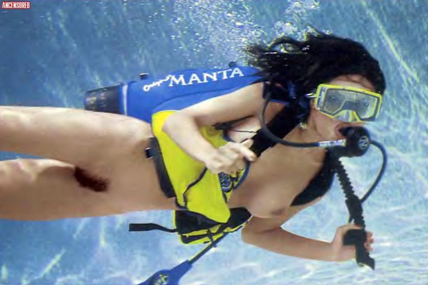 Girl in scuba divers