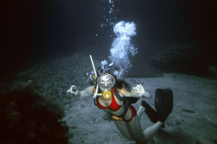 Barbara Dillinger Akvalangist