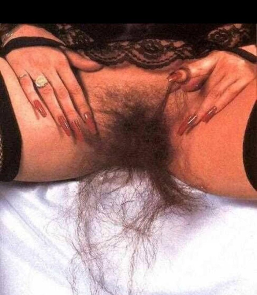 Long pubic hair
