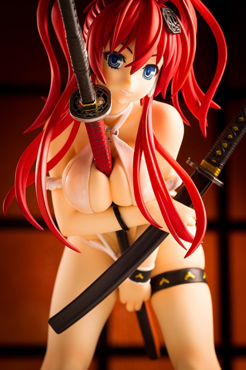 Rias Gremori figurine