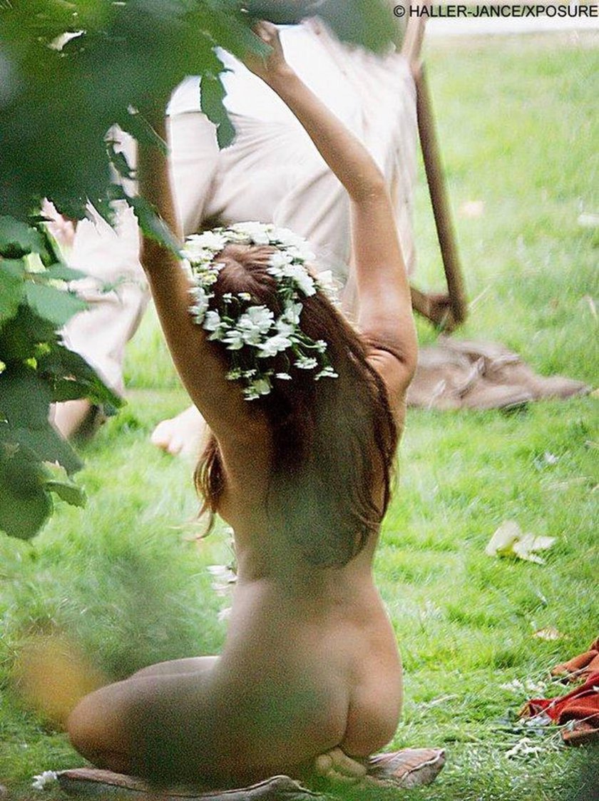 Sienna Miller naked hippie