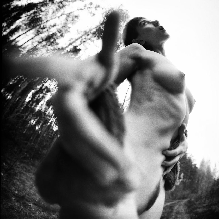 In the nature of nude