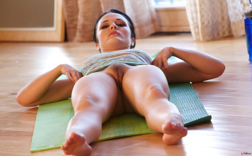 Similarly Logan Drae