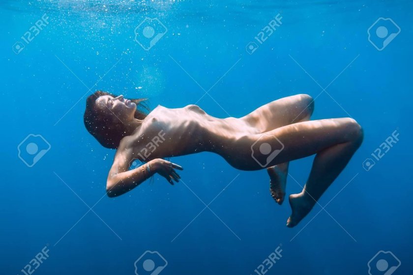 Girl under water