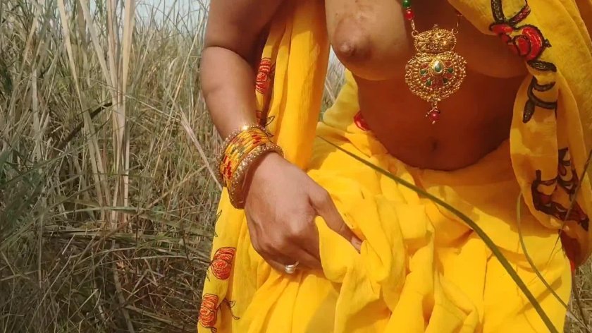 Naked Indian women amateur