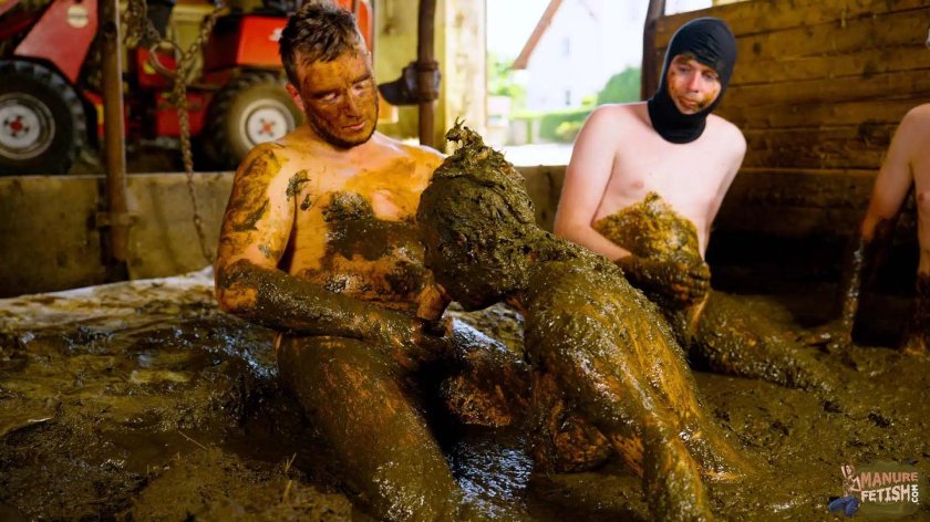 Baba bathes in manure