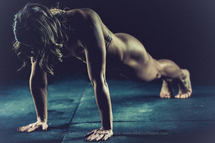 Crossfit women naked