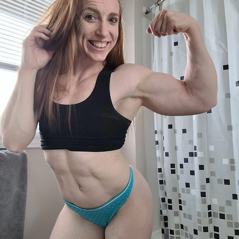 Angelina Novitskaya Muscle