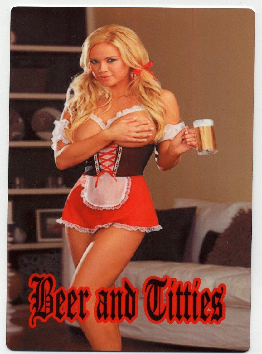 Oktoberfest girl with beer