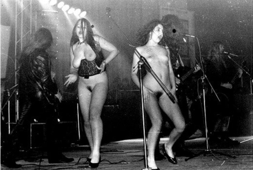 Corrosion of metal naked vocalist