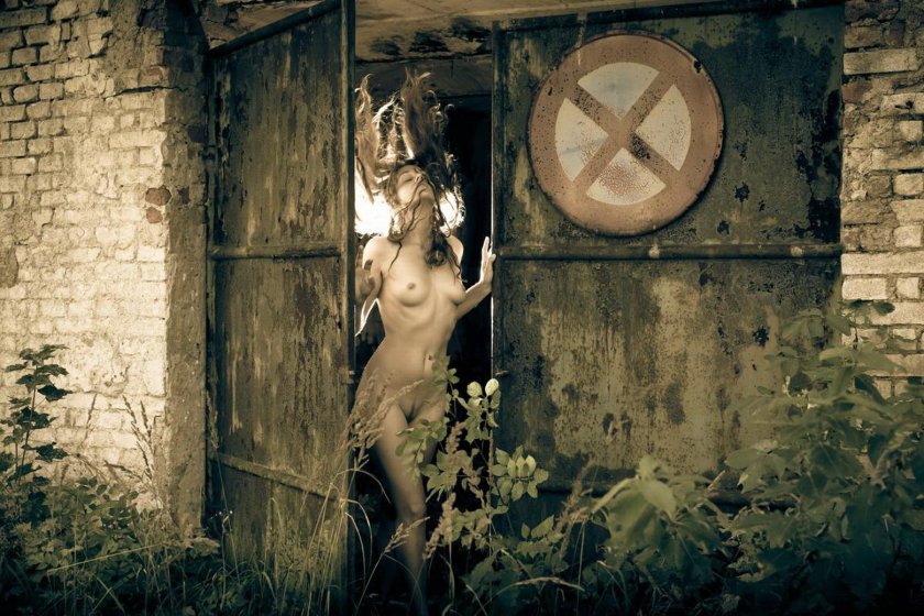 Nude photo shoot in an abandoned village