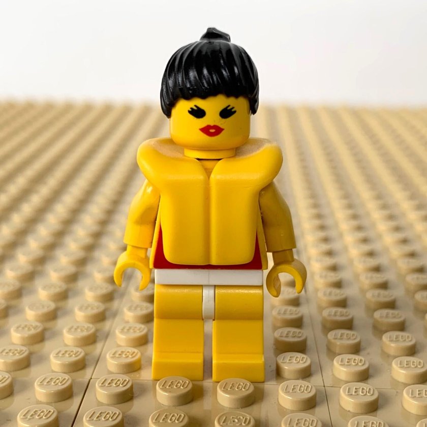 Naked Lego figures