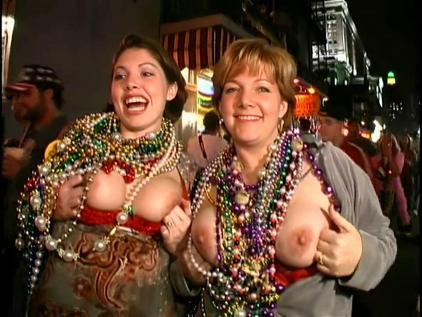 Big boobs on Mardi Gra