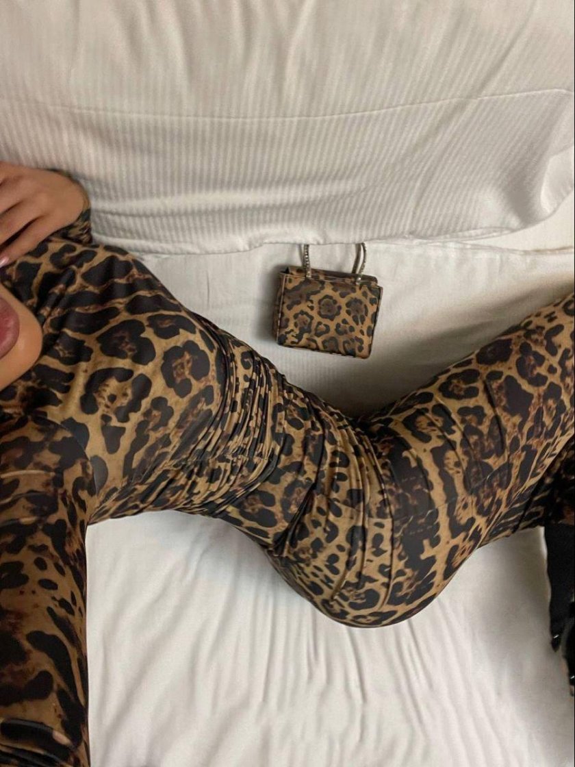 Maxi dress with a leopard print