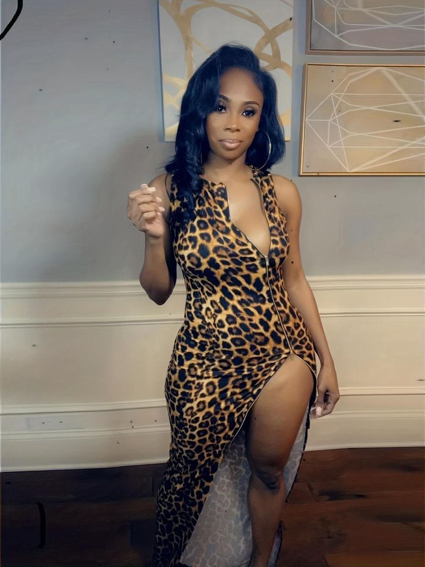 Sexy tight -fitting dress