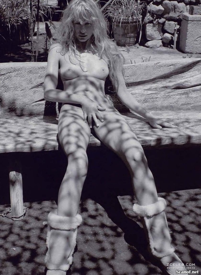 Hanna naked