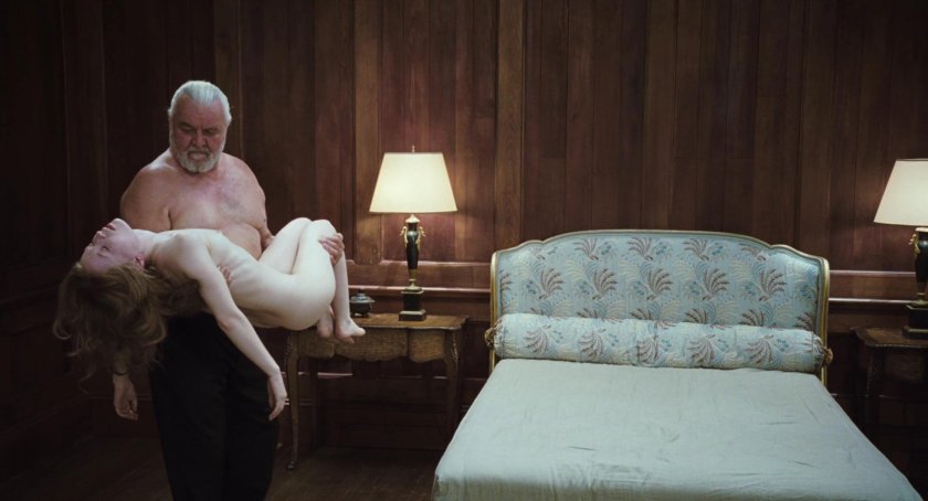 Emily browning nude