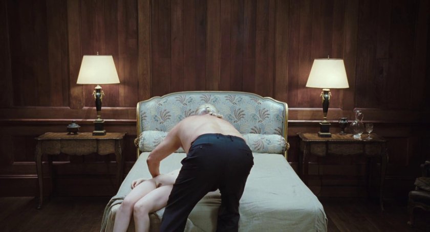 Emily browning sleeping beauty sex scene