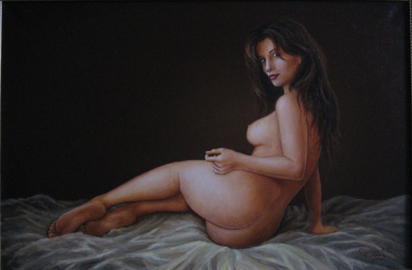 Pictures of full women naked