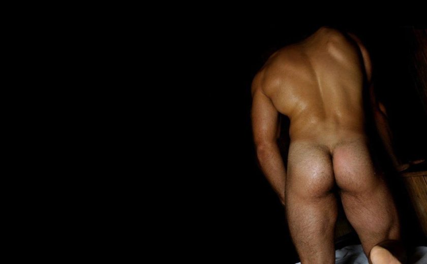 Beautiful naked male butt
