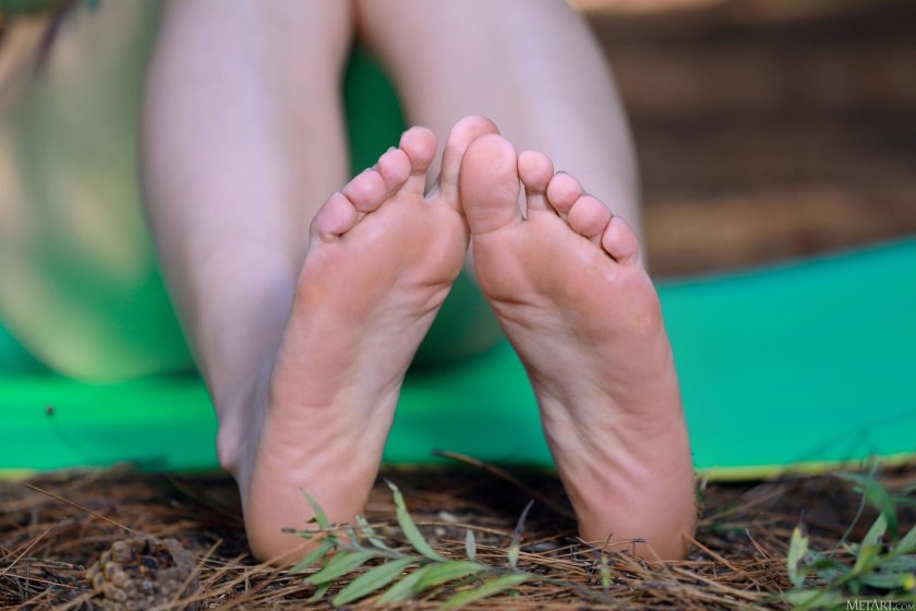 Teensfootfetish diana