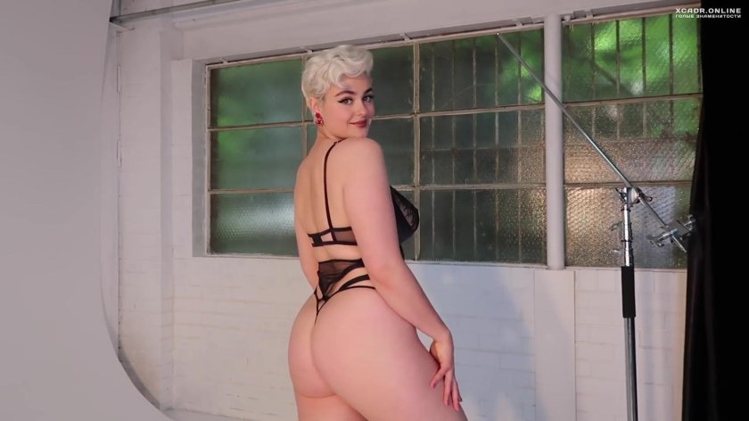 Stefania Ferrario model
