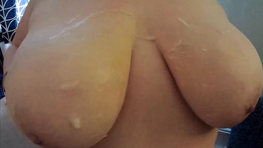 Big natural boobs