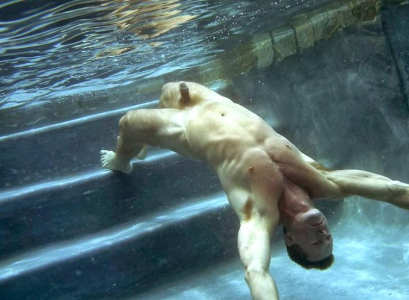 Swimming naked men