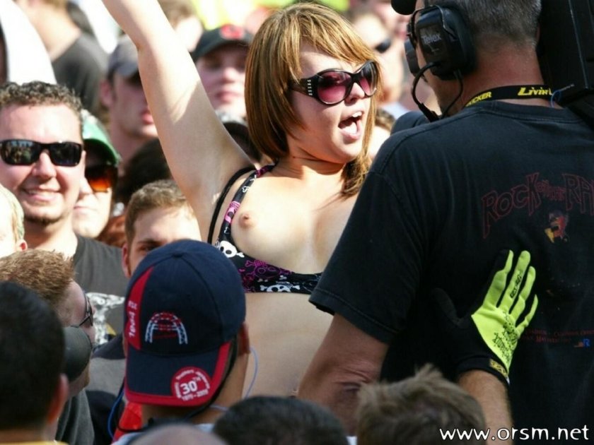 I lit up the breasts at festival