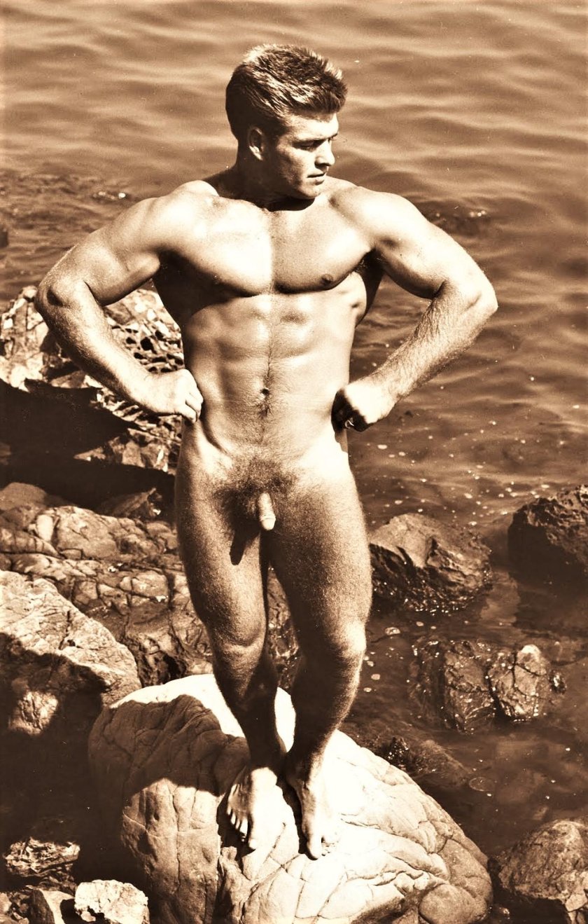 Naked bodybuilders retro