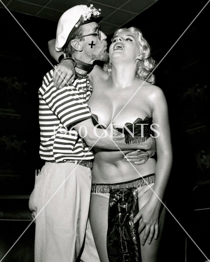 Tony Curtis and Marilyn Monroe