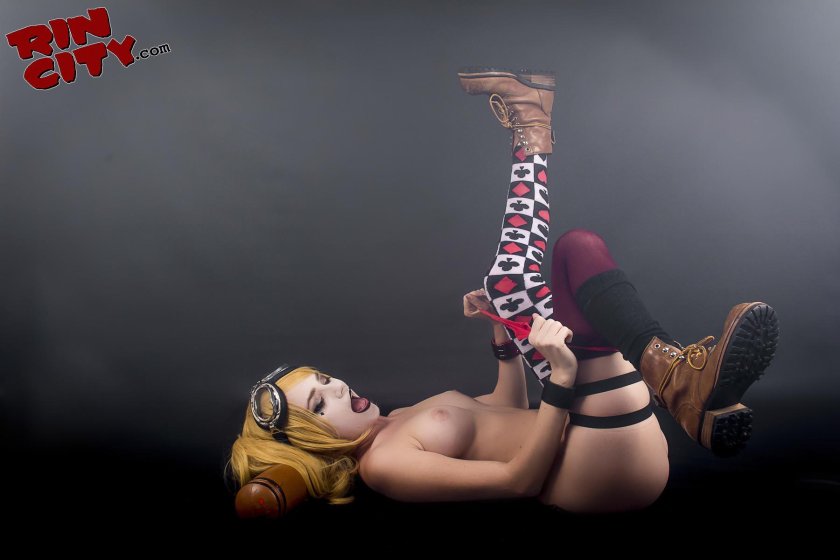 Ero Cosplay Harley Quin